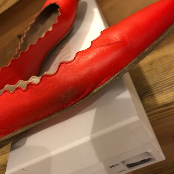 Chloe Lauren Scalloped Flats size 6.5 red - Picture 7 of 8